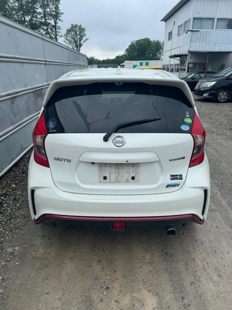 Nissan Note E12