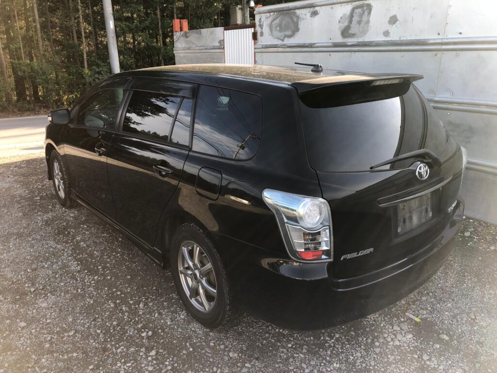 TOYOTA COROLLA FIELDER