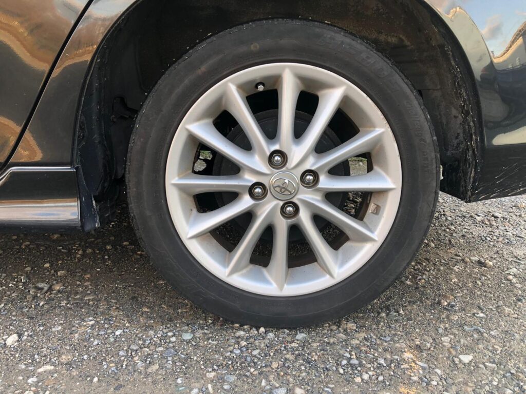TOYOTA COROLLA FIELDER