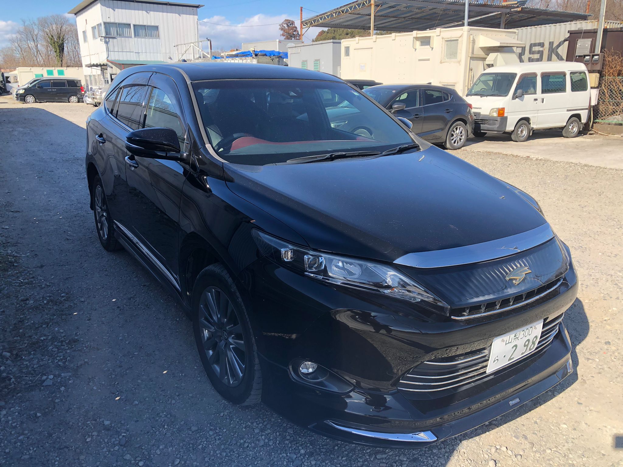 TOYOTA HARRIER