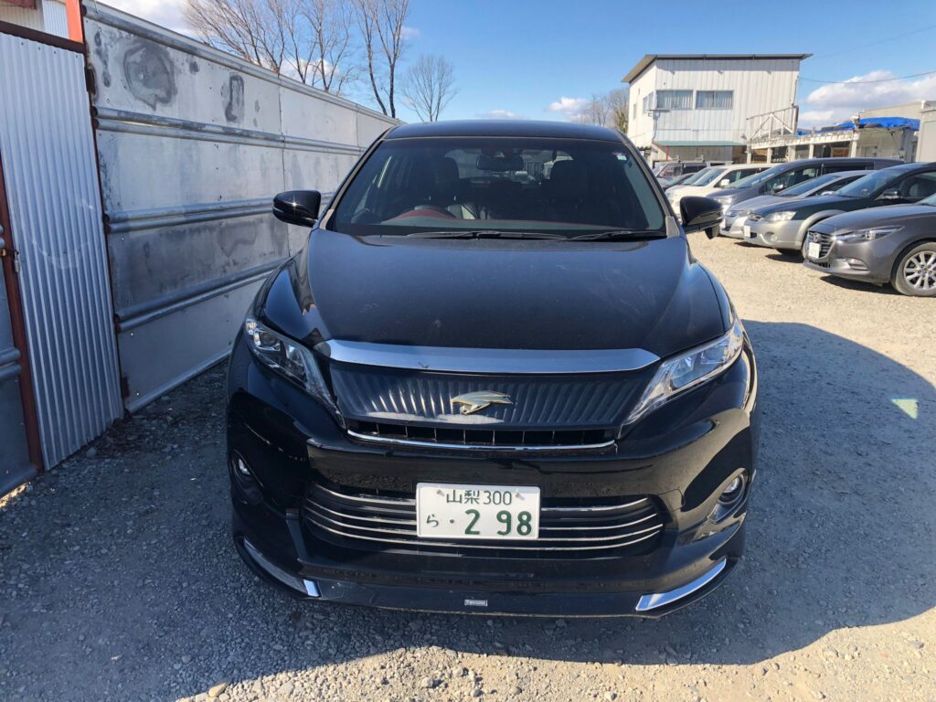 TOYOTA HARRIER