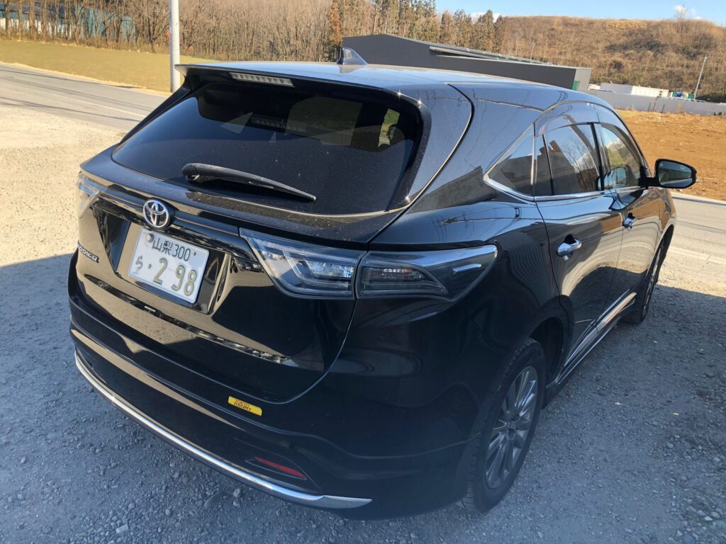 TOYOTA HARRIER