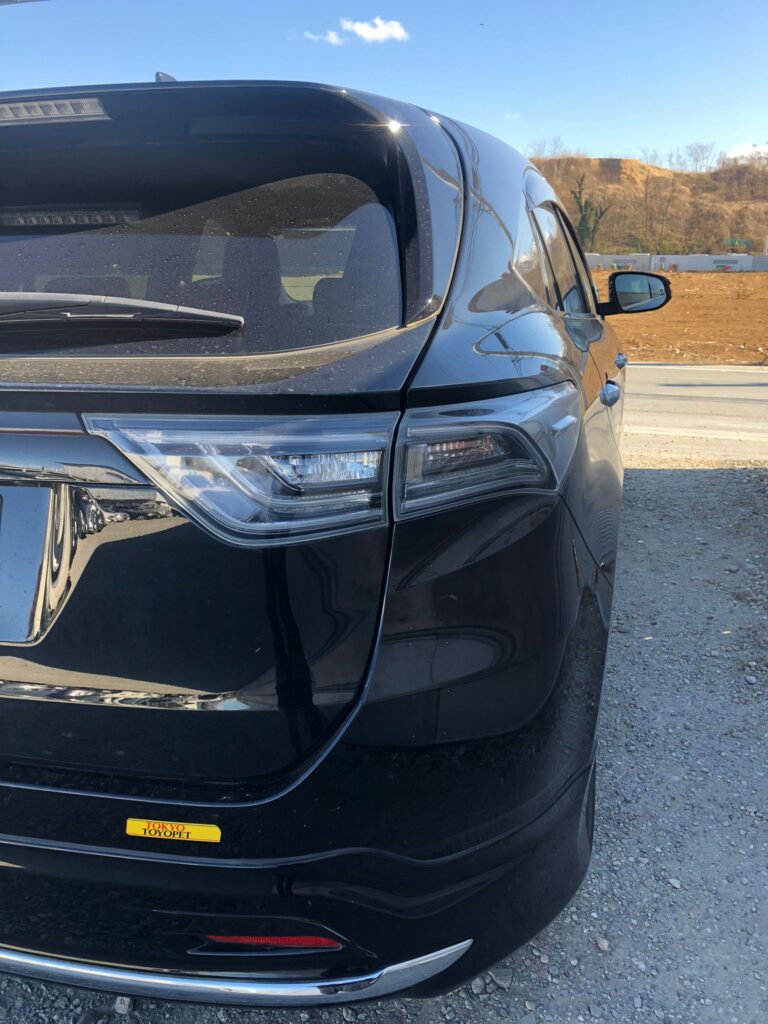 TOYOTA HARRIER