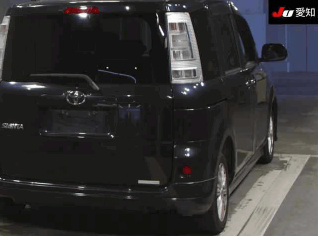 TOYOTA SIENTA DICE Ｇ