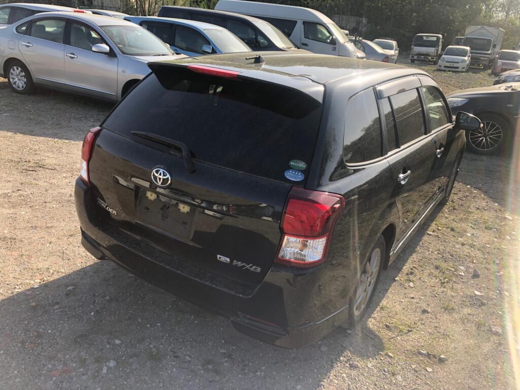 COROLLA FIELDER