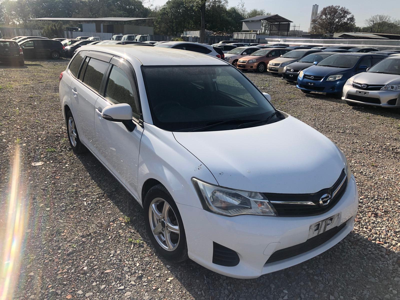 TOYOTA COROLLA FIELDER