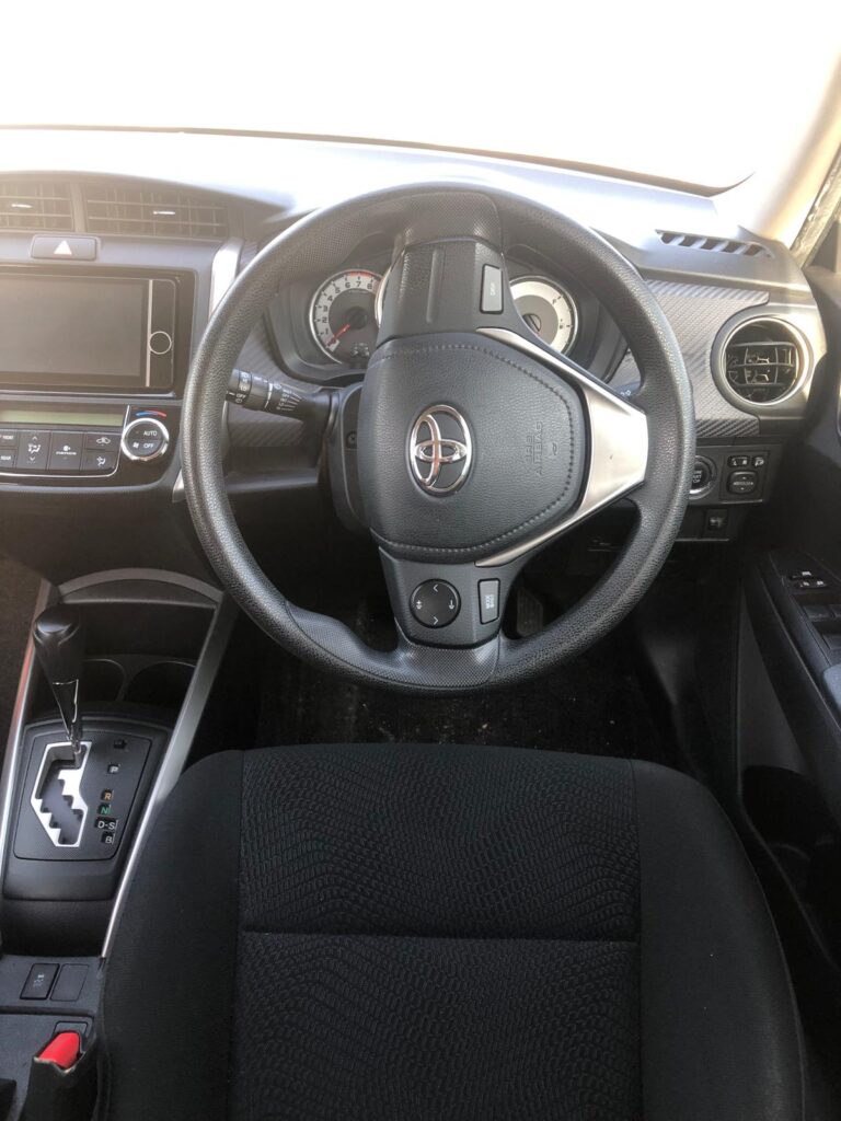 TOYOTA COROLLA FIELDER