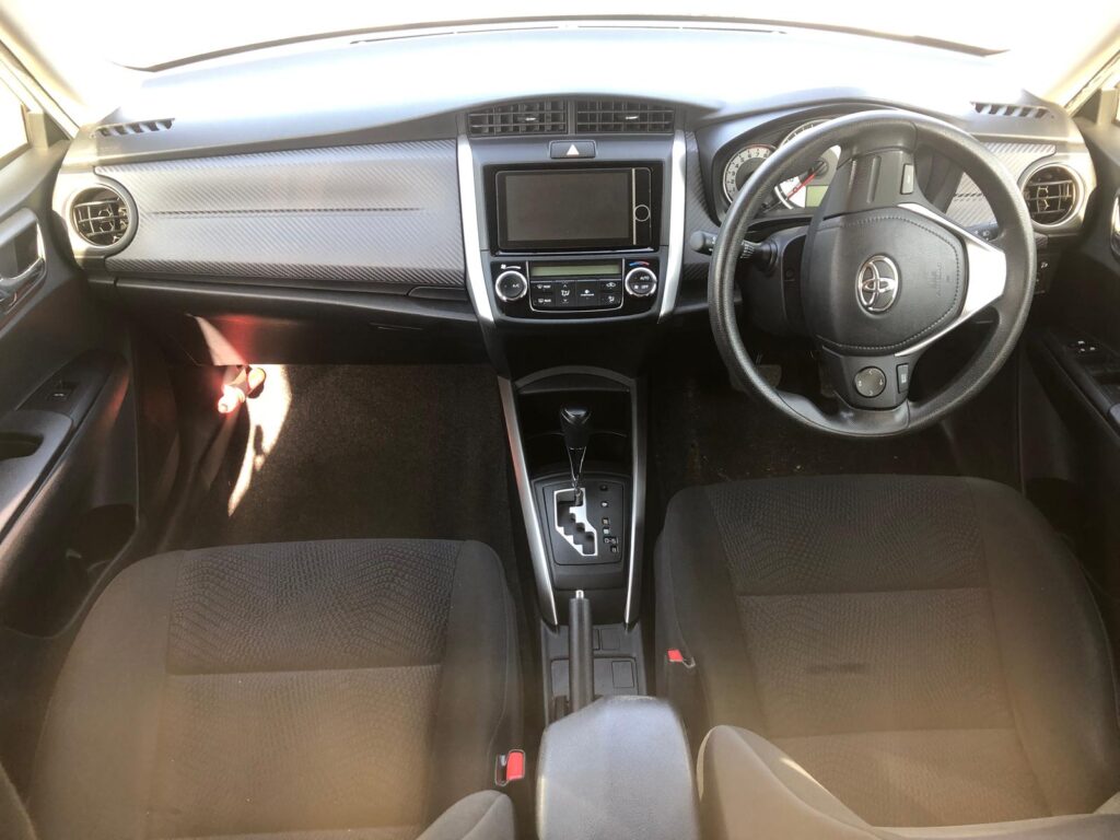 TOYOTA COROLLA FIELDER