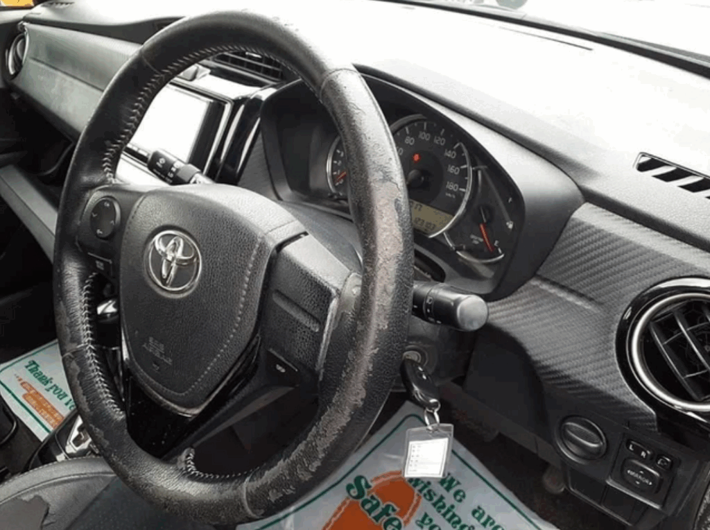 TOYOTA COROLLA FIELDER