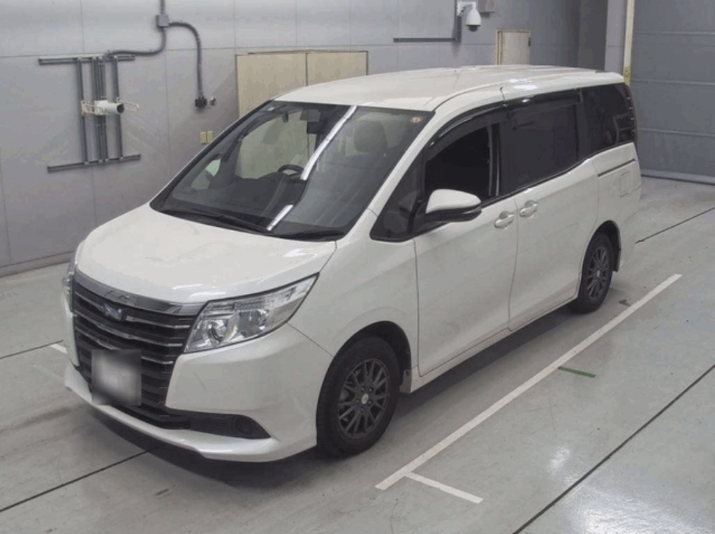 TOYOTA NOAH Ｘ